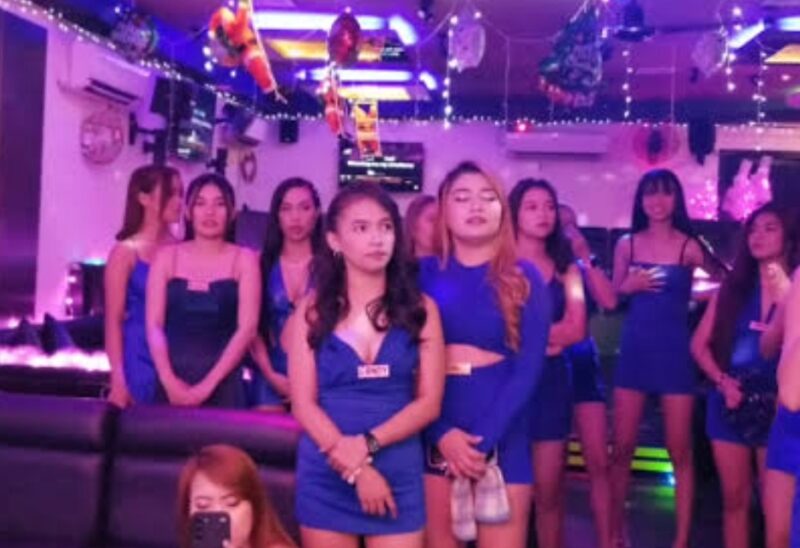 KTVって何？スナック？キャバクラ？それとも…？