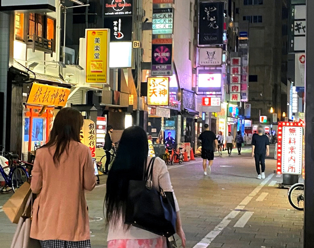 春めくミナミで、ちょっとしたお買い物