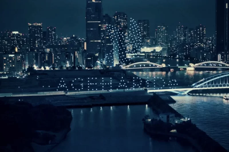 光が織りなす幻想世界！神戸で感動体験と関西初ドローンショー