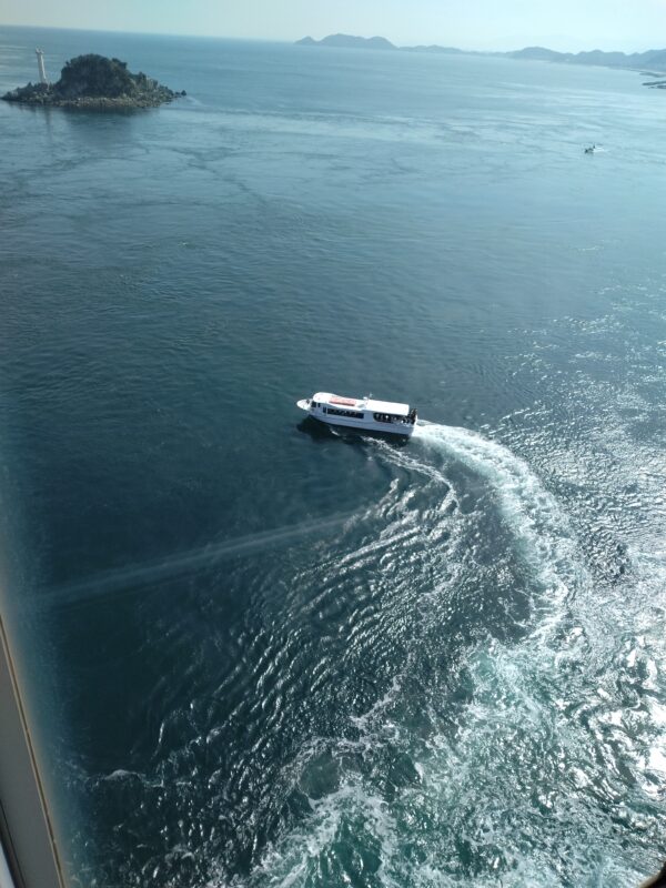 淡路島＆鳴門海峡うず潮クルーズ！初めての旅で感動の渦に巻き込まれた話